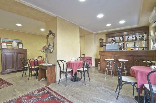 Hotel Valentini Inn