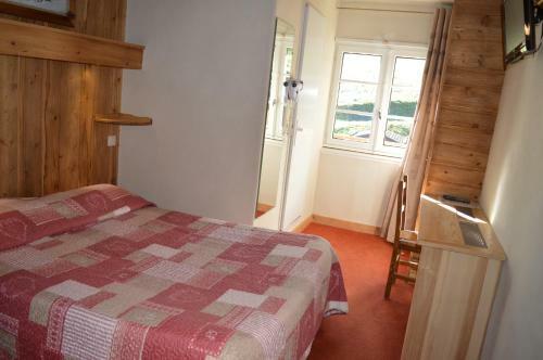 Hotel H�tel Les Bernards