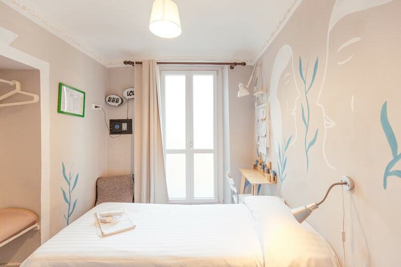 Tomato Backpackers Hotel