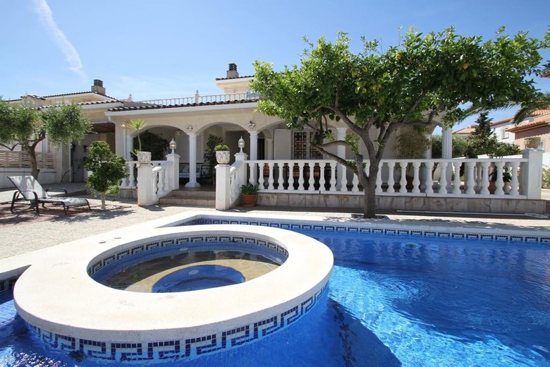 Villa Lemon