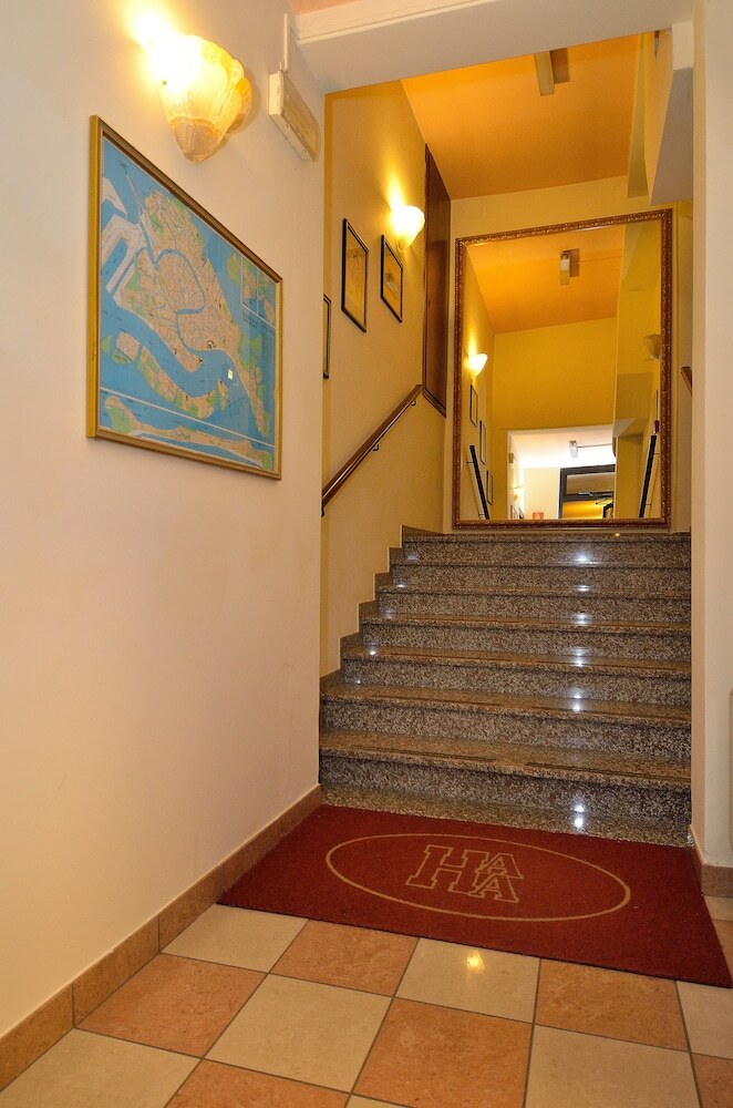 Hotel Amba Alagi
