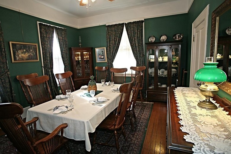Brackenridge House Bed And Breakfast