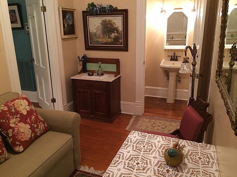Brackenridge House Bed And Breakfast