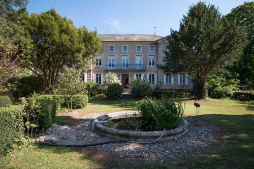 Hostal Domaine Du Vern