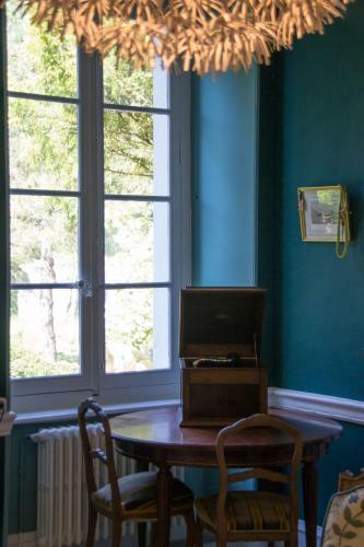 Hostal Domaine Du Vern