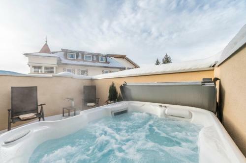 Majestic Hotel & Spa