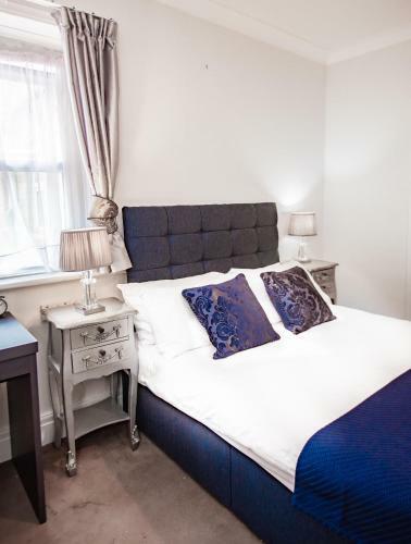 Bed & Breakfast Trivelles Seaview Blackpool