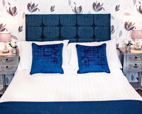 Bed & Breakfast Trivelles Seaview Blackpool
