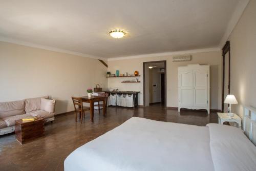 Buena Vista Apartments