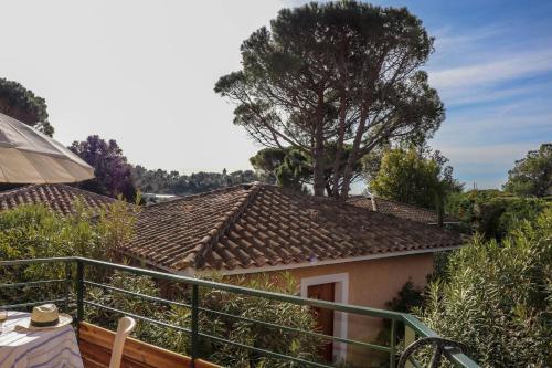 R�sidence Agathos (un Jardin Sur La Plage)