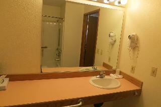 Bay City Motor Inn