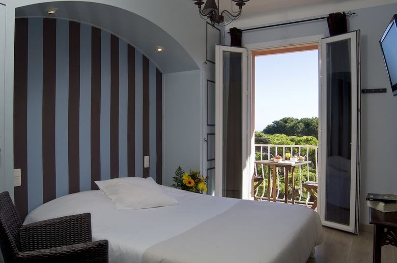 Hotel Les Jardins Du C�dre