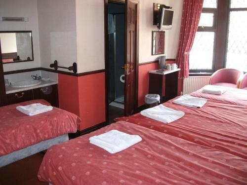 Hostal Trentham Hotel