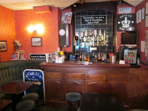 Hostal Trentham Hotel