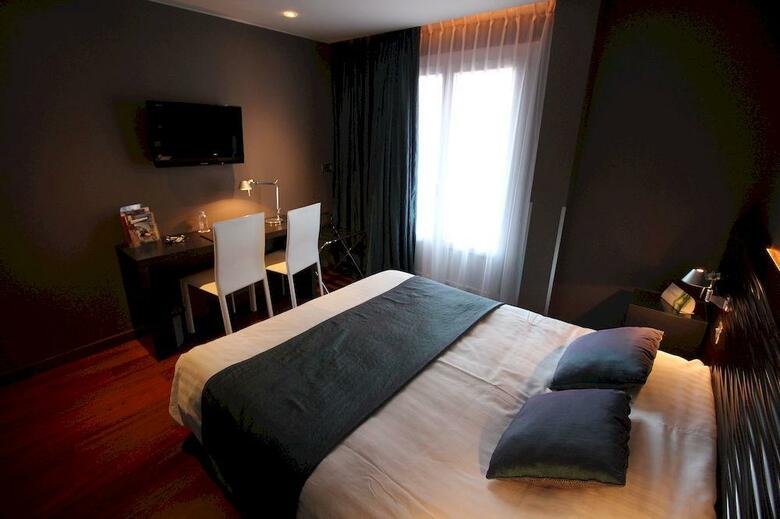 Hotel H�tel Saint Christophe