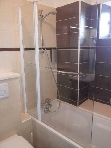 Hotel H�tel Du Port Rhu