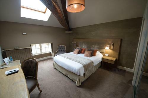 Hotel Chateau Du Clos De La Ribaudiere