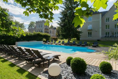 Hotel Chateau Du Clos De La Ribaudiere