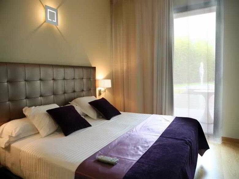 Qgat Hotel Restaurant Sant Cugat