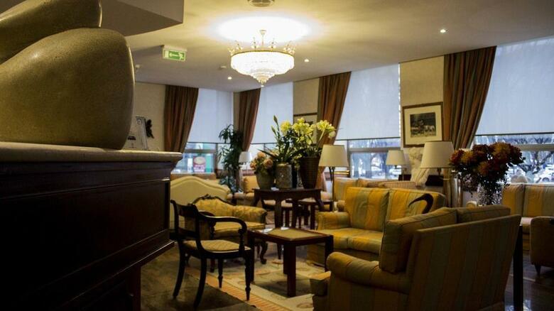Hotel Bristol