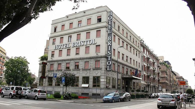 Hotel Bristol