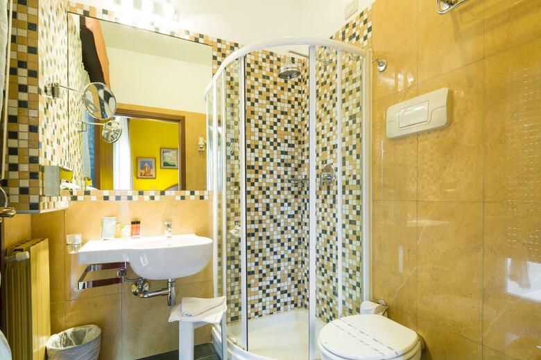 Hotel Carrobbio