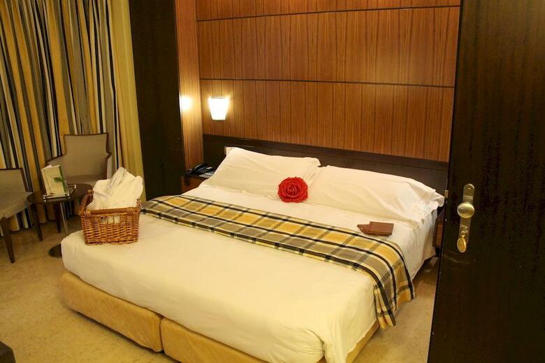Hotel Carrobbio