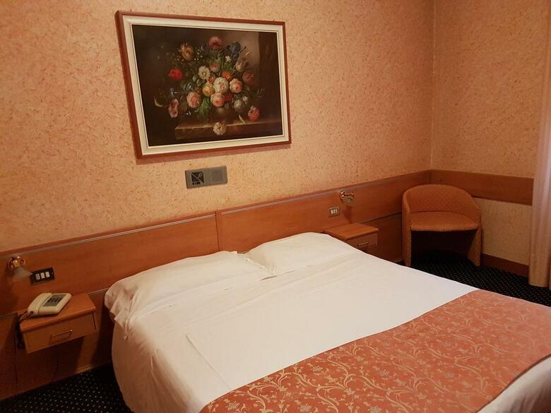 Hotel Mentana