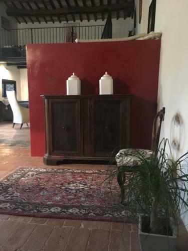 Holiday Apartment In Historical Palace