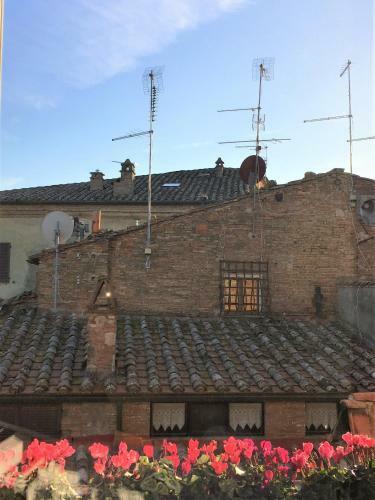 Holiday Apartment In Historical Palace