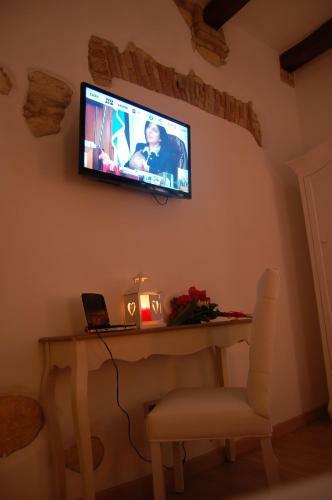 Bed & Breakfast Arch�