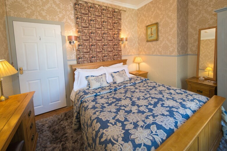 Victoria House B&B