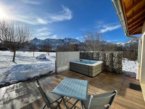 Bed & Breakfast "la Combe Fleurie" Appartements & Chambres