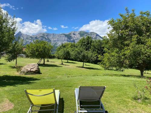 Bed & Breakfast "la Combe Fleurie" Appartements & Chambres