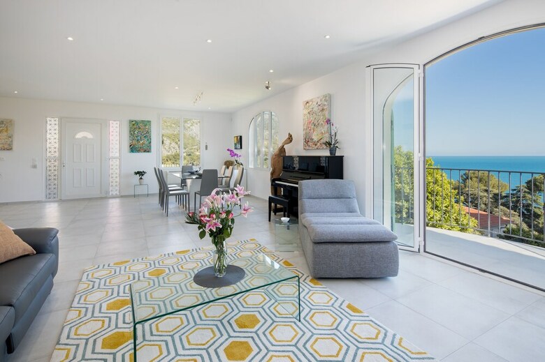 Luxury Villa Panorama