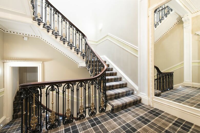 Hotel Grosvenor Suites