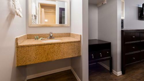 Motel Country Inn & Suites