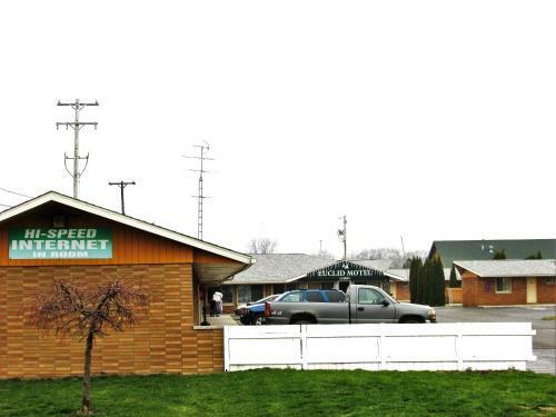 Euclid Motel