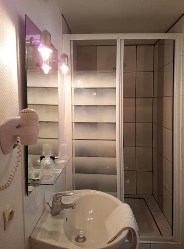 Hotel H�tel Du Commerce