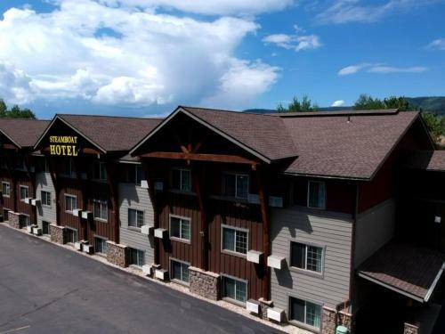 The Steamboat Hotel