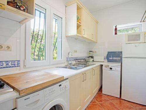 Comfortable Holiday Home Close To The Beach In La Cala De Mijas