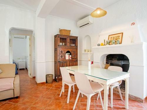 Comfortable Holiday Home Close To The Beach In La Cala De Mijas