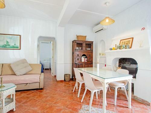 Comfortable Holiday Home Close To The Beach In La Cala De Mijas
