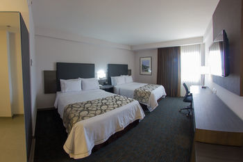 Holiday Inn Express Hotel & Suites Hermosillo