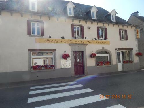 Hotel Mille Et Une Nuits D'aubrac