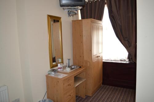 Hostal Globe Hotel