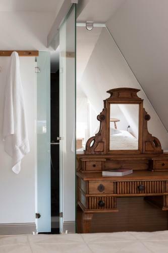 Hotel H�tel Restaurant Chut