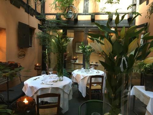Hotel H�tel Restaurant Chut