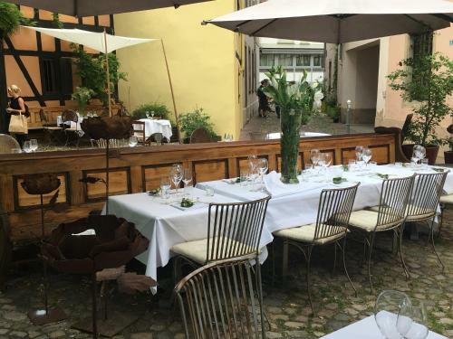 Hotel H�tel Restaurant Chut