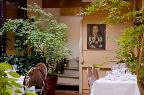 Hotel H�tel Restaurant Chut